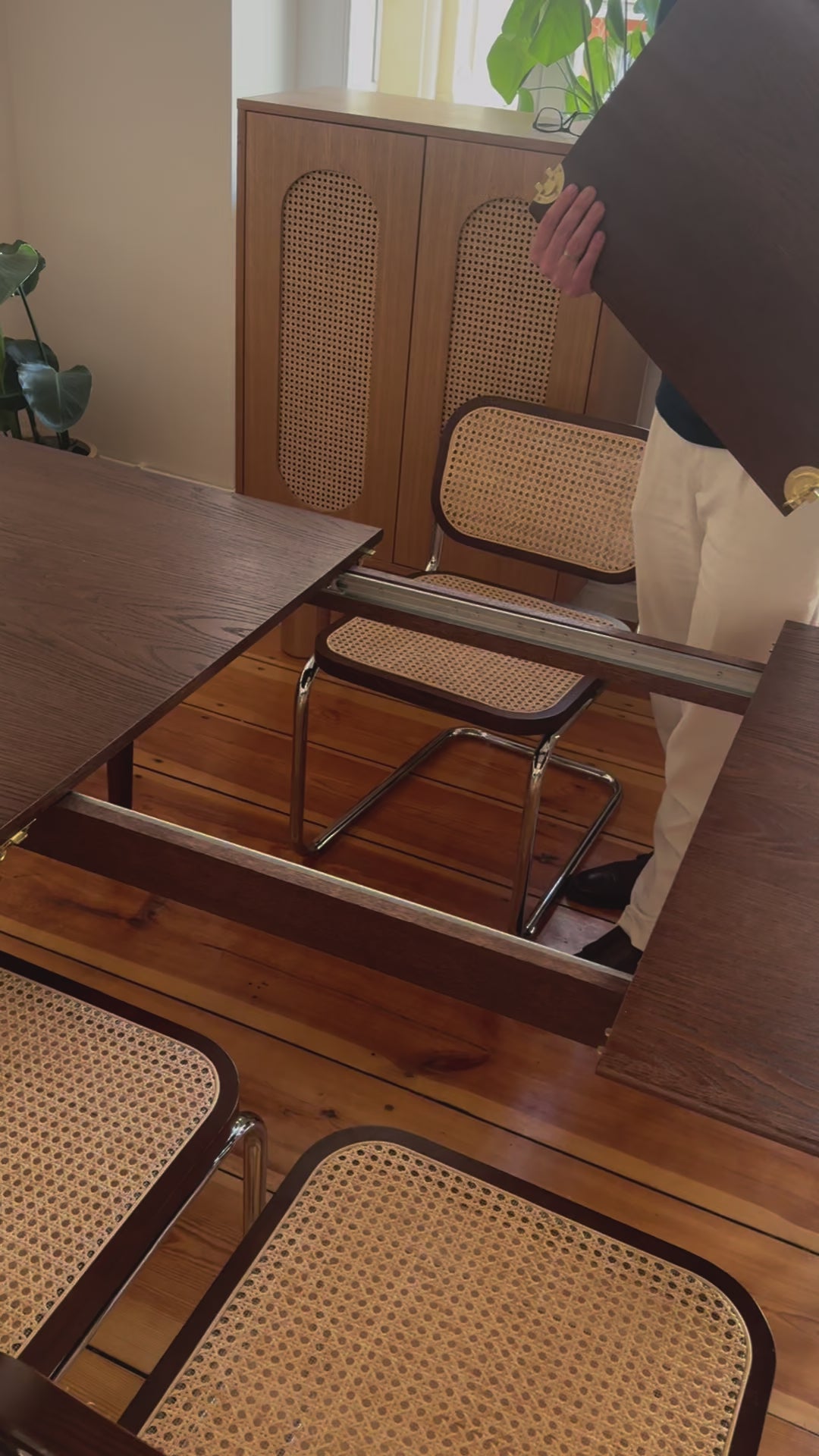 Load video: ADA Table – Extendable
