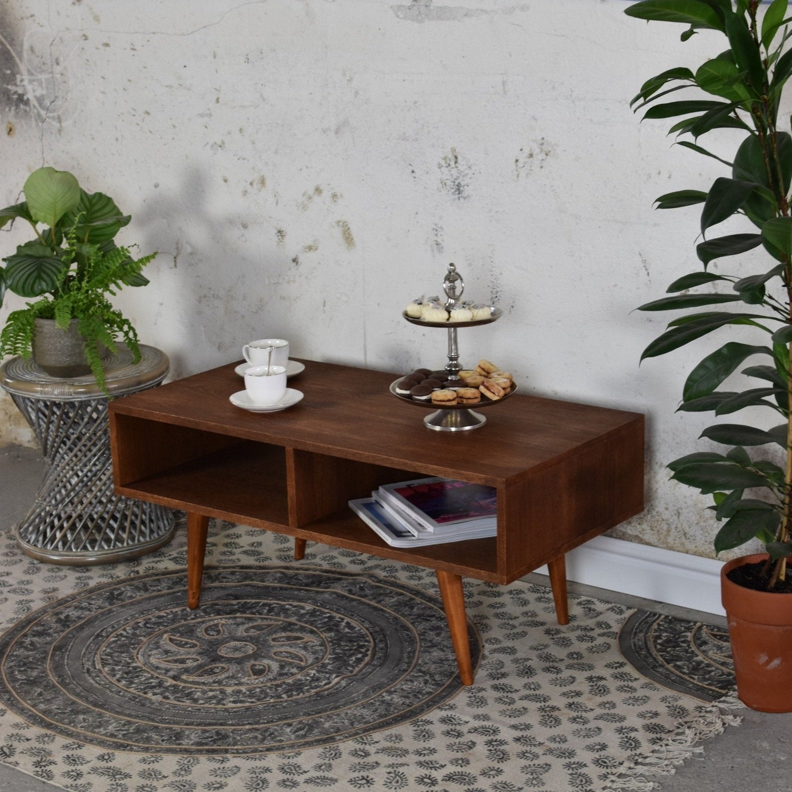 Stolik kawowy PAST - Pastform Furniture